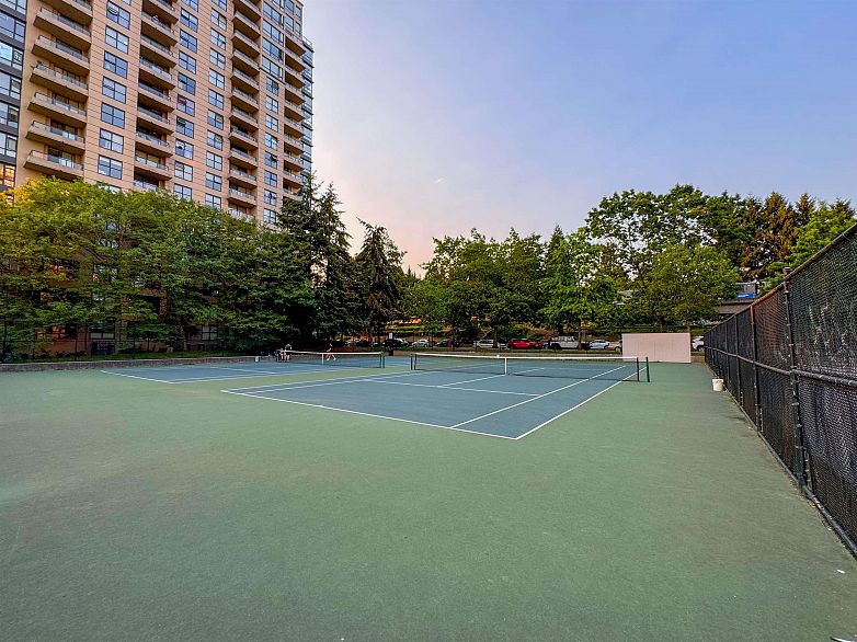 1710 5288 Melbourne Street