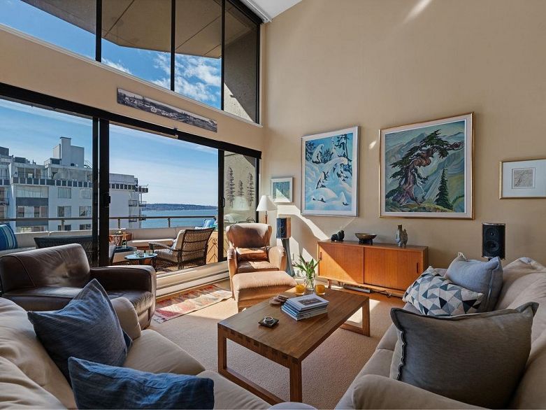 1203 1236 Bidwell Street