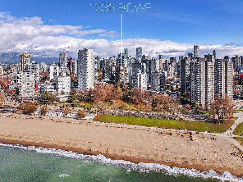 1203 1236 Bidwell Street