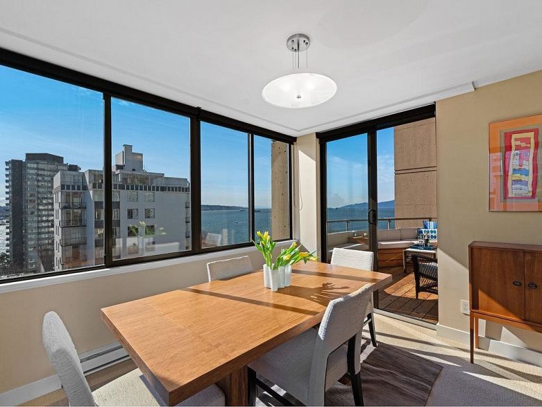 1203 1236 Bidwell Street