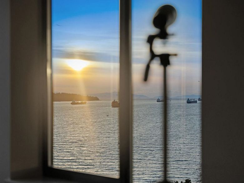 1203 1236 Bidwell Street