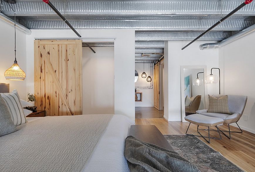 215 1220 E Pender Street