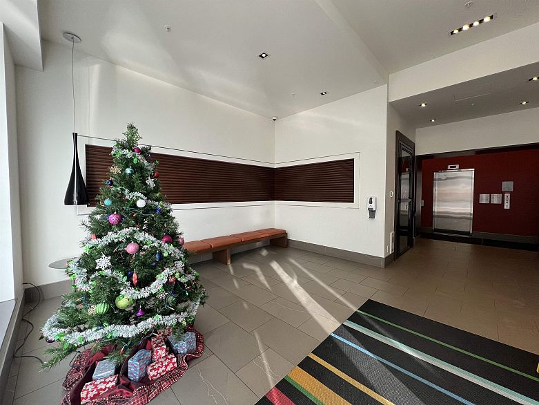 1906 4815 Eldorado Mews