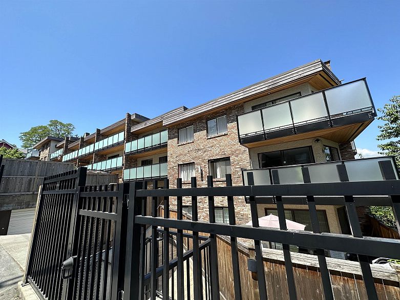 209 930 E 7th Avenue