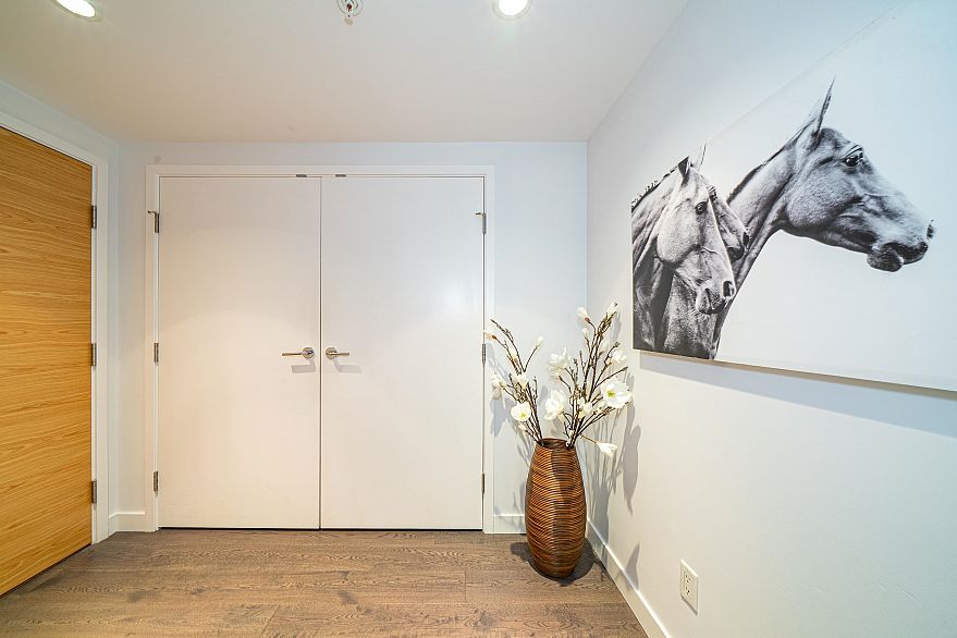 203 5782 Berton Avenue