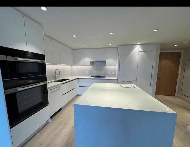 10XX 485 west 42 AVENUE, Vancouver BC V5Z 3A6