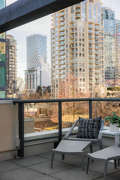 203 1155 Homer Street