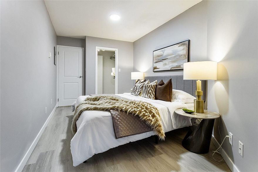 201 2222 Prince Edward Street