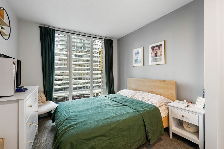 908 668 Citadel Parade