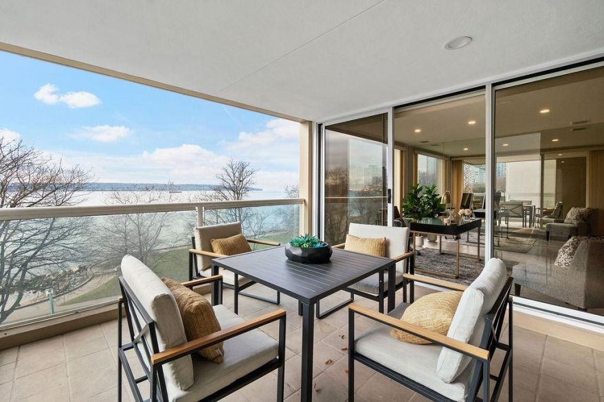 401 2015 Beach Avenue