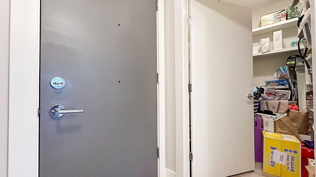 301 3588 Sawmill Crescent