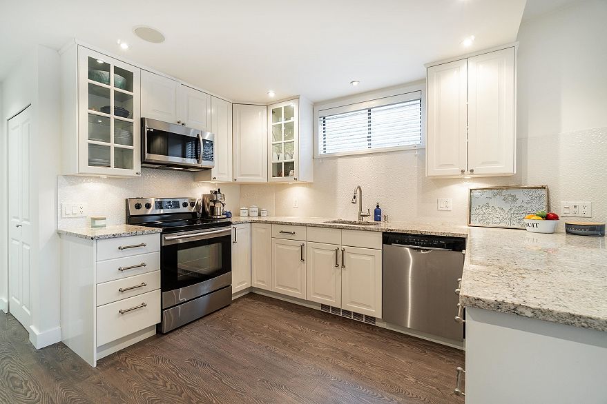 A 3546 Point Grey Road