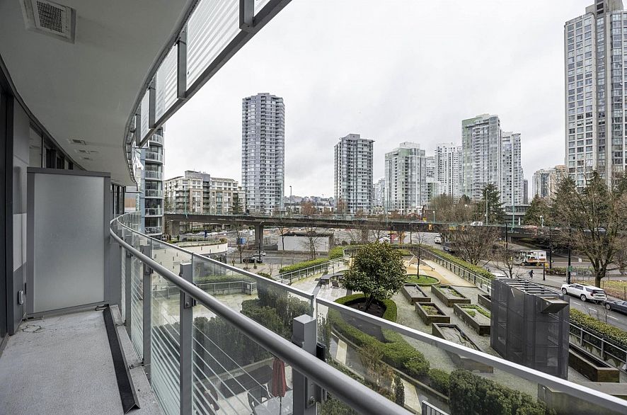 403 89 NELSON STREET, Vancouver BC V6Z 0E7