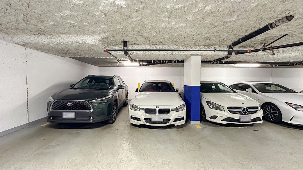 301 3588 Sawmill Crescent