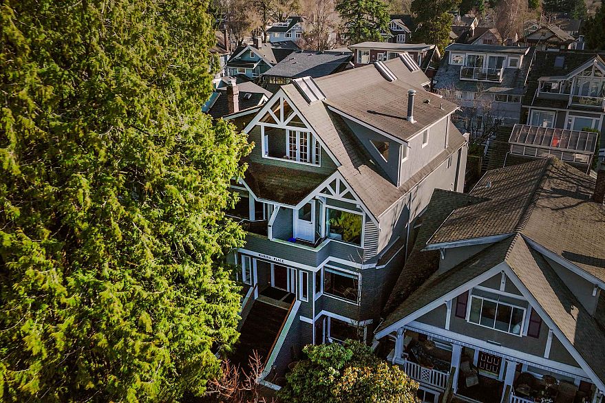 A 3546 Point Grey Road