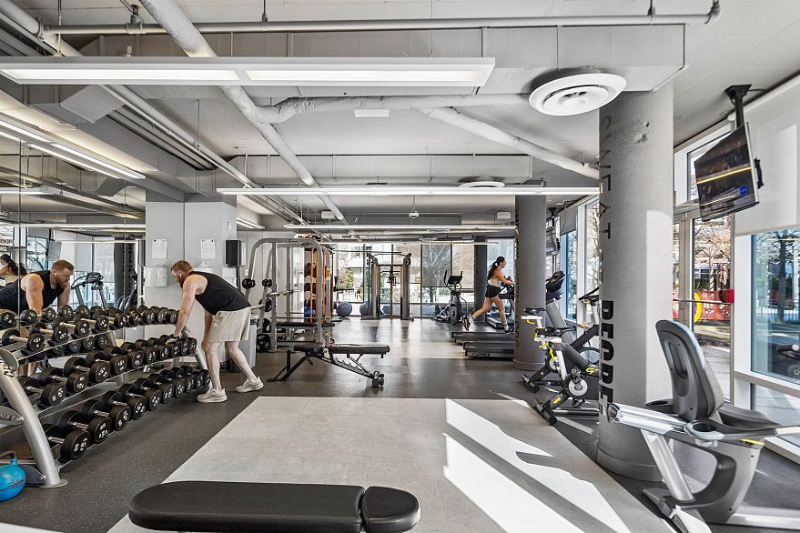 1209 111 E 1st Avenue