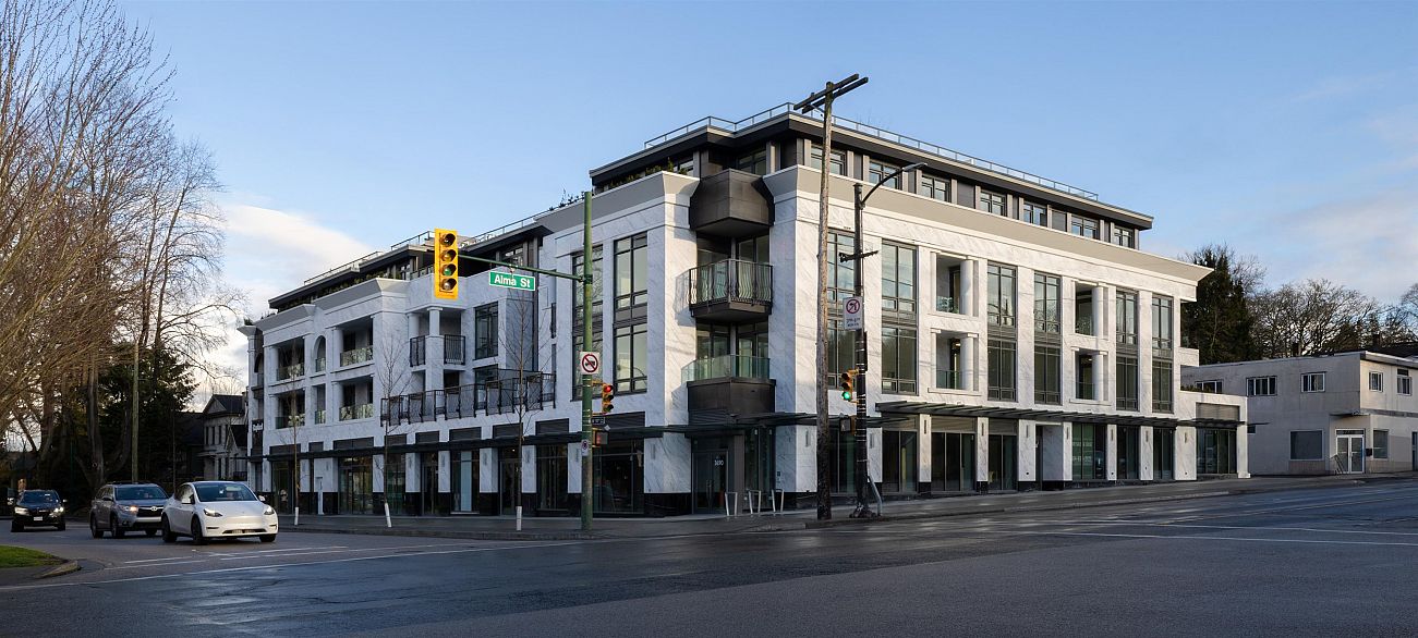 303 3668 W 10th Avenue