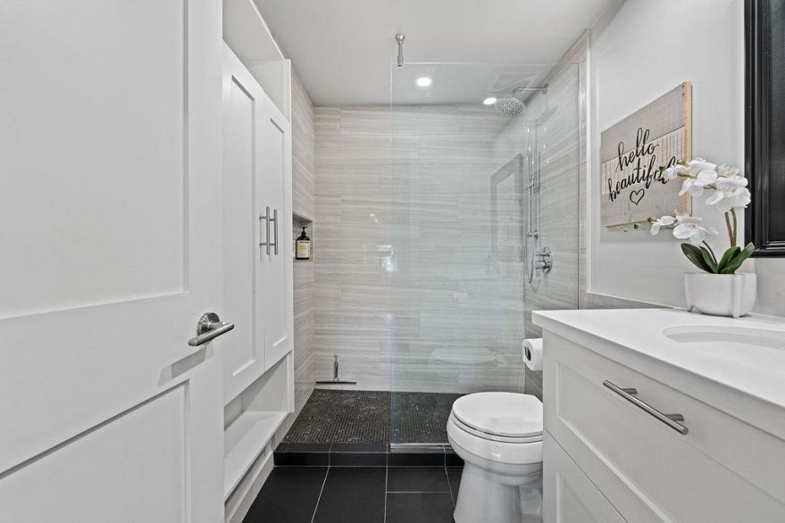 103 1963 W 3rd Avenue