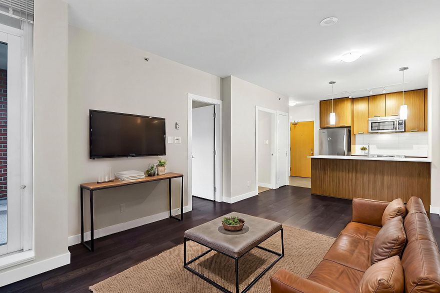 302 2321 Scotia Street