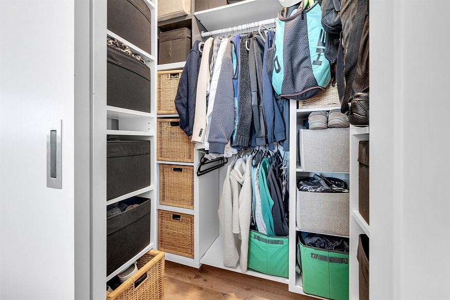 2603 1850 Comox Street