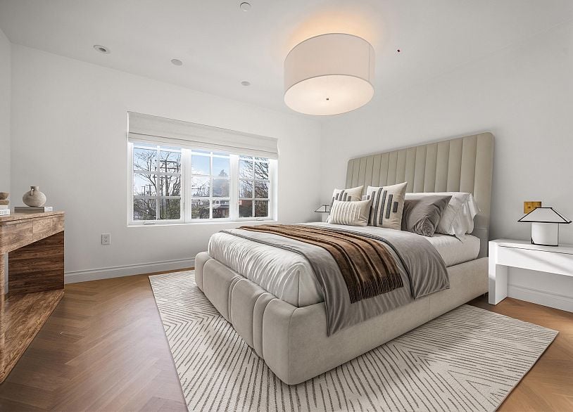 1973 Creelman Avenue