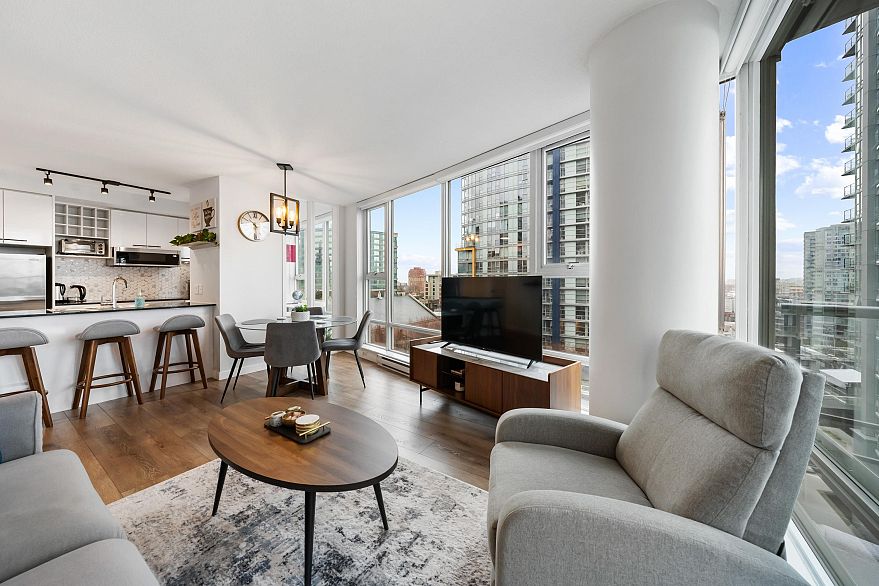 908 668 Citadel Parade