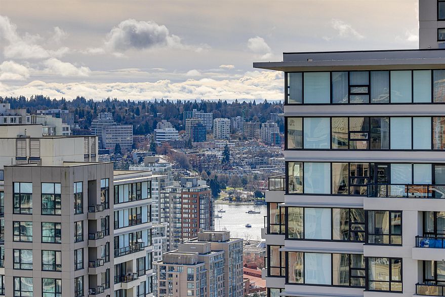 3102 888 Homer Street