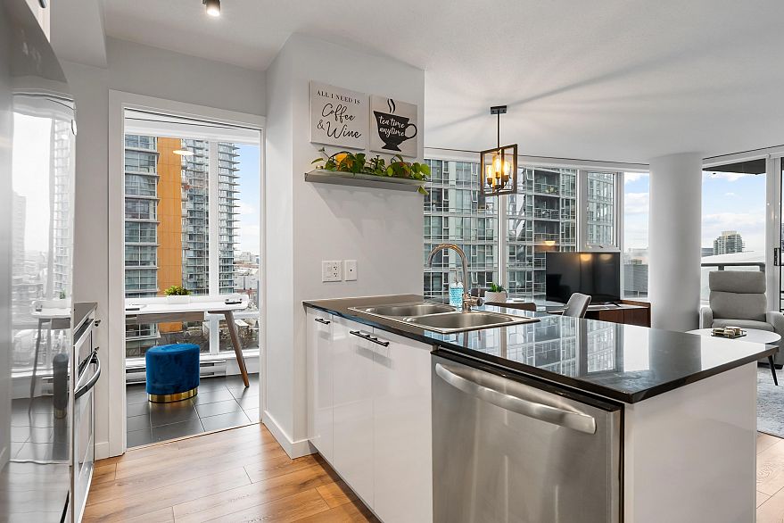 908 668 Citadel Parade