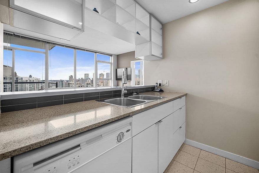 3608 928 Beatty Street