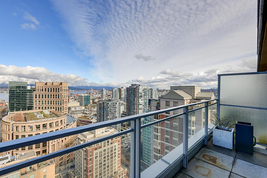 3102 888 Homer Street