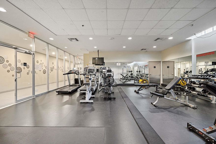 2311 788 Hamilton Street