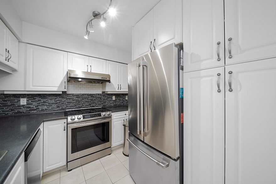 302 8728 SW Marine Drive