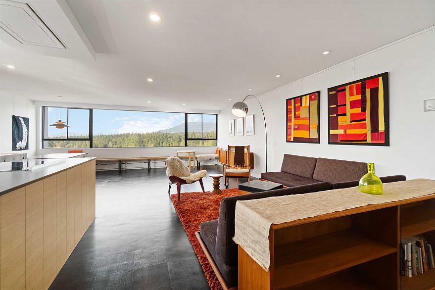 901 710 Chilco Street