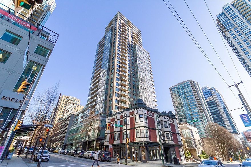 2008 888 Homer Street