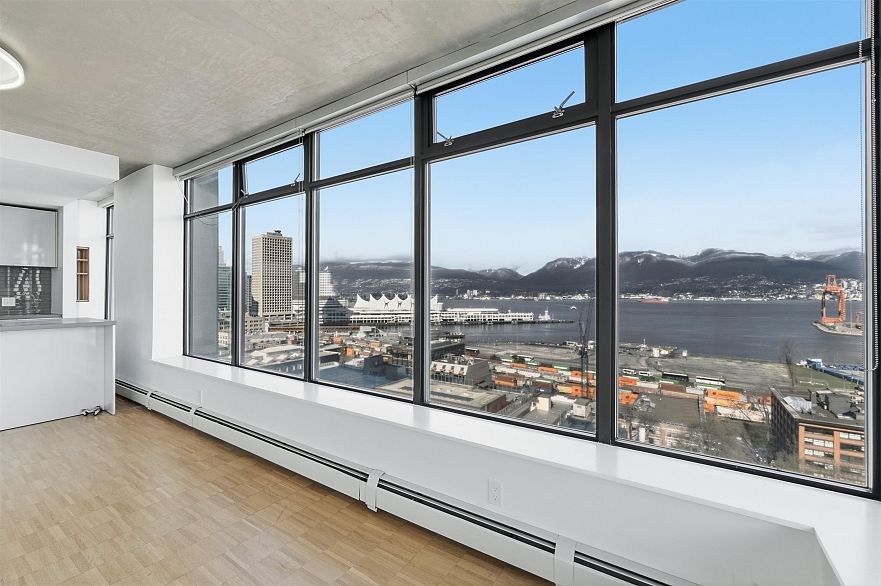 1701 108 W Cordova Street