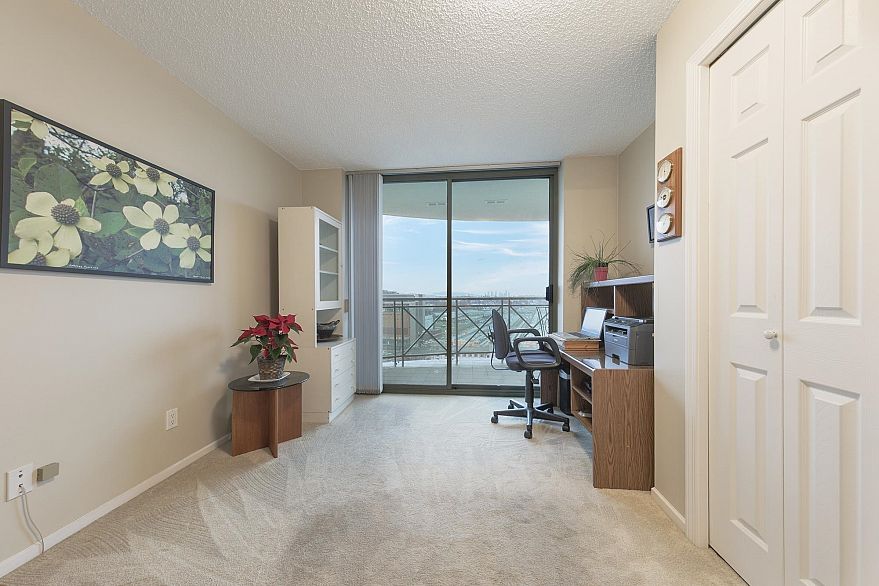 1904 1188 Quebec Street