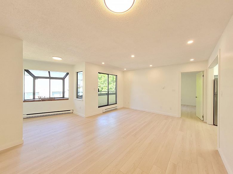 301 8645 Osler Street