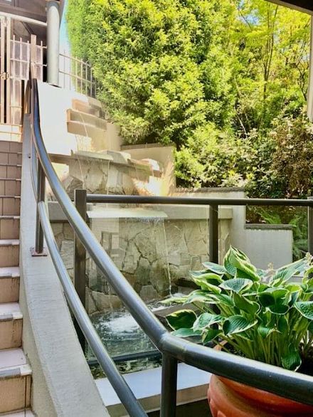 202 2250 SE Marine Drive