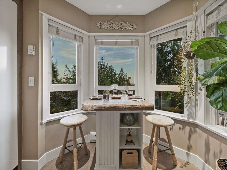 202 2250 SE Marine Drive