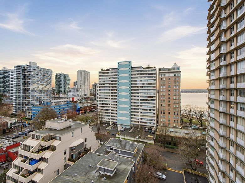 1203 1850 Comox Street