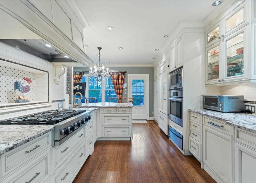 5870 HUDSON STREET, Vancouver BC V6M 2Z3