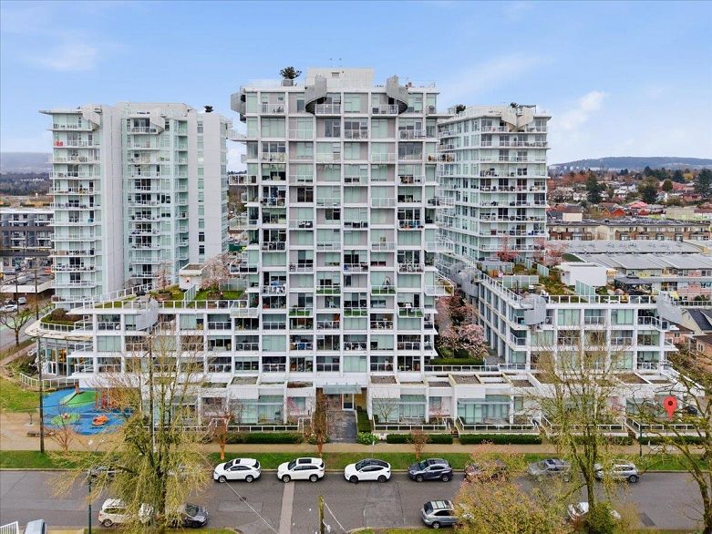 107 2221 E 30th Avenue