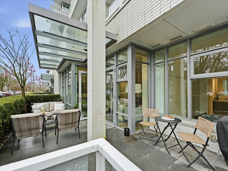 107 2221 E 30th Avenue