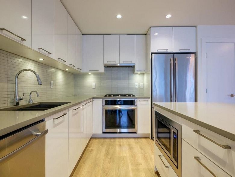 607 3488 Sawmill Crescent