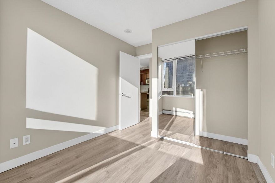 1203 688 ABBOTT STREET, Vancouver BC V6B 0B9