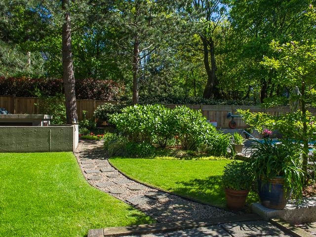 1403 1725 Pendrell Street