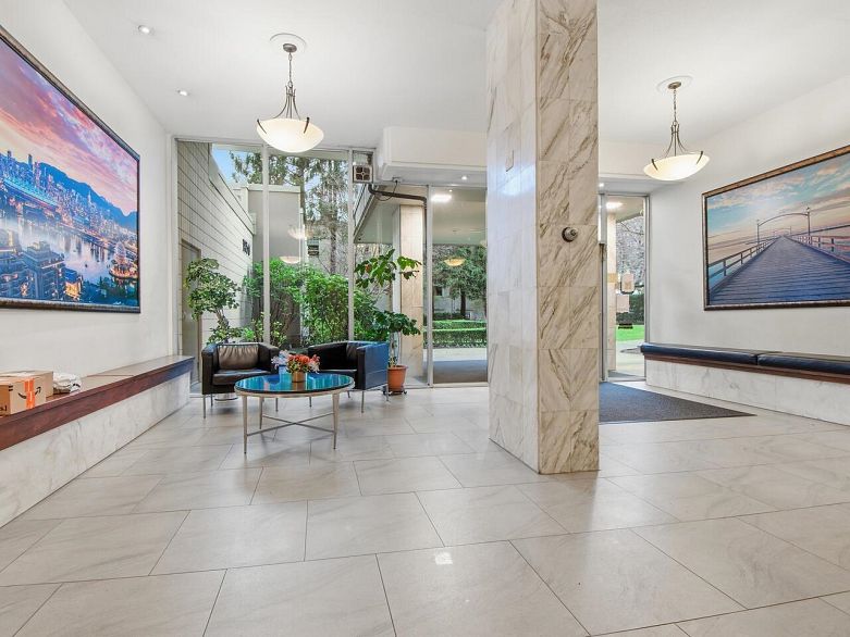 1203 1850 Comox Street