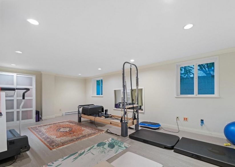 5870 HUDSON STREET, Vancouver BC V6M 2Z3