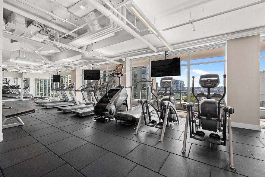 201 499 Pacific Street