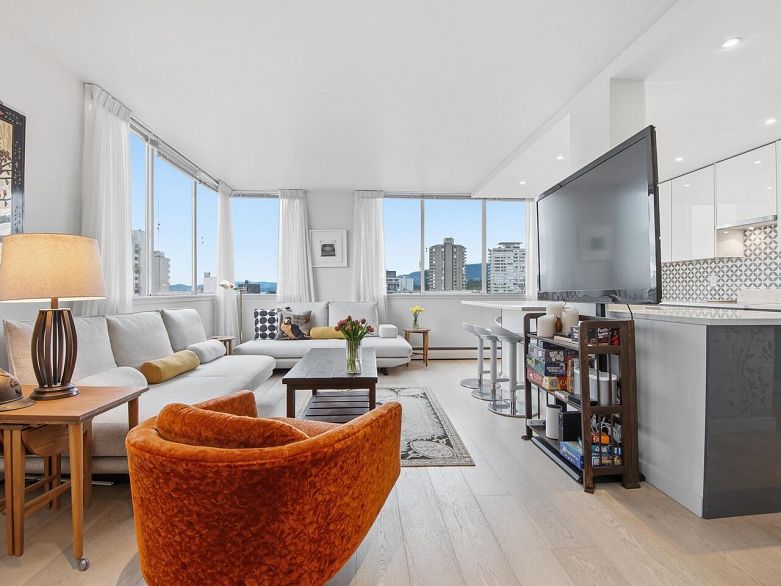 1203 1850 Comox Street